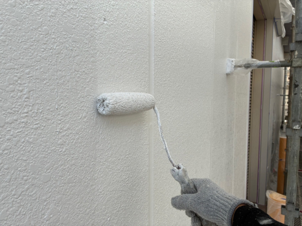 いなべ市_工場外壁塗装_上塗り