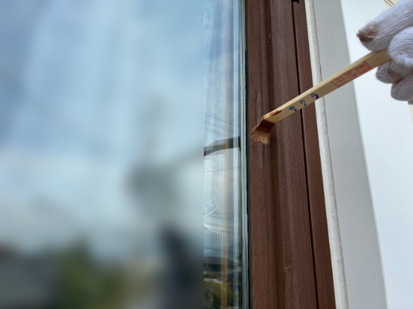 菰野町_木部塗装_施工中5窓枠