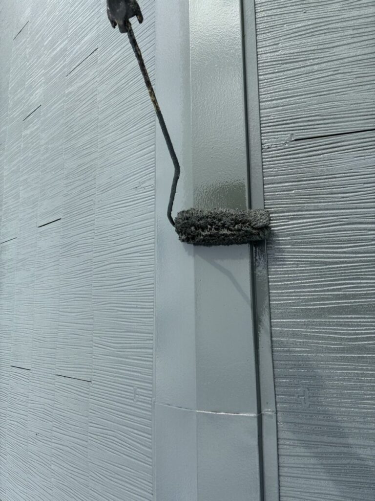 四日市市_アパートS_屋根上塗り