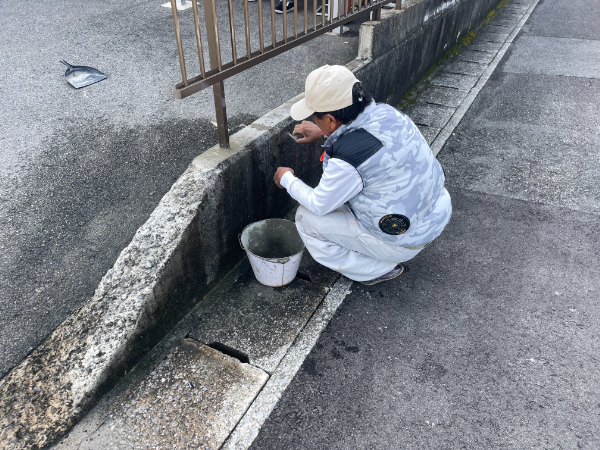 四日市_フェンス取り替え_ヒビ割れ補修