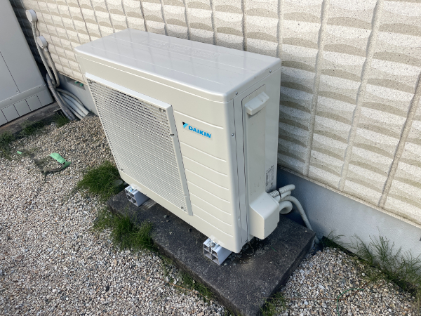 四日市市F様_エコキュート施工完了