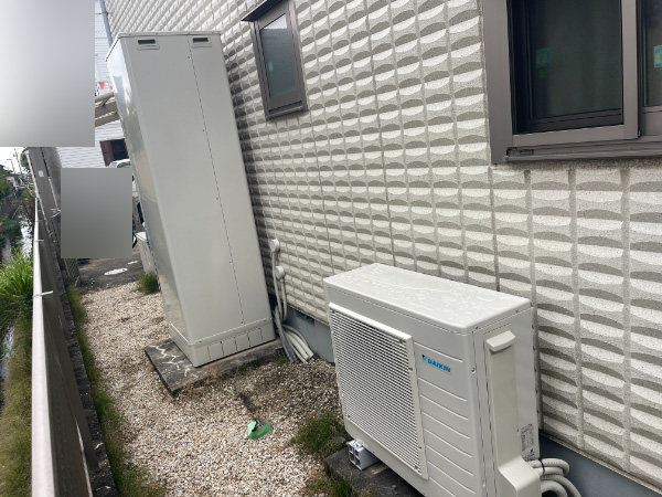 四日市市F様_エコキュート設置完成1