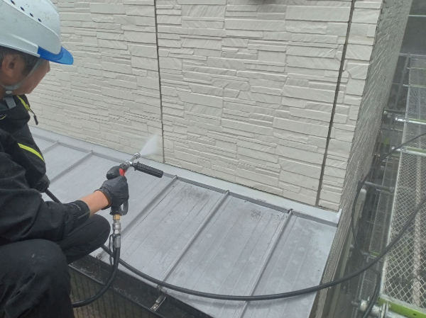 四日市市A様_外壁水洗い