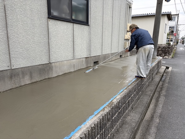 コンクリート押さえ④ (5)