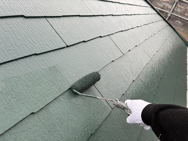 朝日町-S様邸-屋根-上塗り