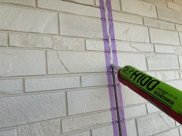 朝日町-S様邸-コーキング-打設