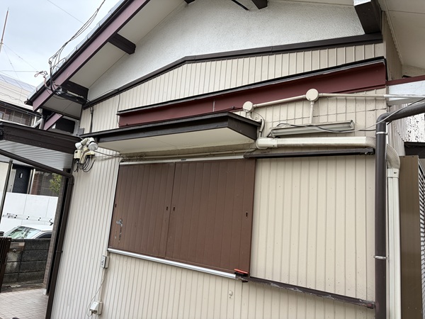 四日市市-車庫解体撤去-かけ部板金かぶせ