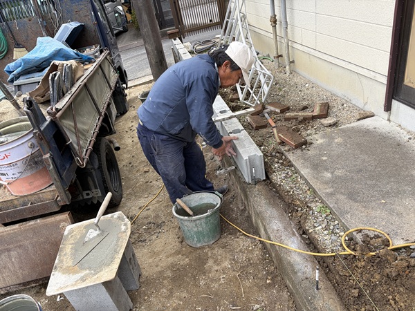 四日市市-A様邸-フェンス取り換え工事-ブロック積み