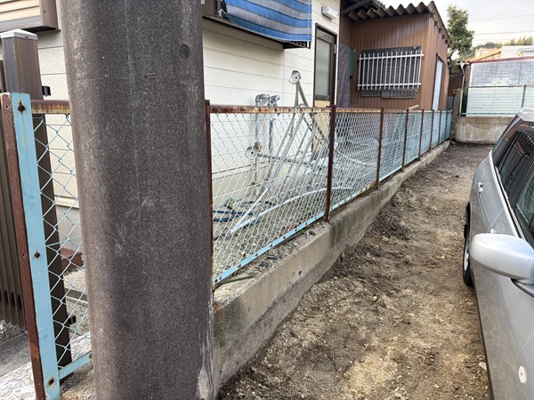 四日市市-A様邸-フェンス取り換え工事-施工前