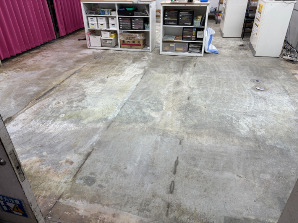 四日市市店舗-床-既存床めくり2